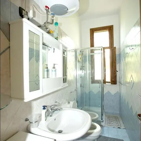 Spacious House In With Terrace And Garden Hébergement de vacances Lido di Noto