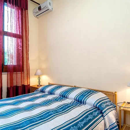 Spacious House In With Terrace And Garden * Lido di Noto