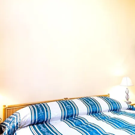 Holiday home Spacious House In With Terrace And Garden